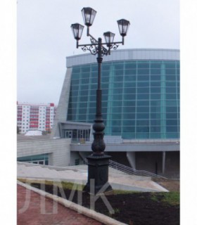 Фонарь четырехрожковый 2